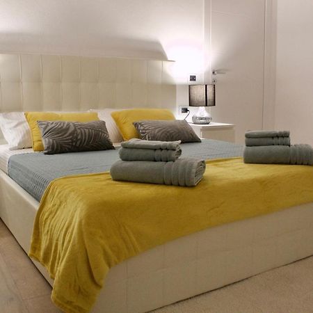 Apartmán Nel Cuore Del Centro Storico Con Comfort E Stile Iglesias Exteriér fotografie